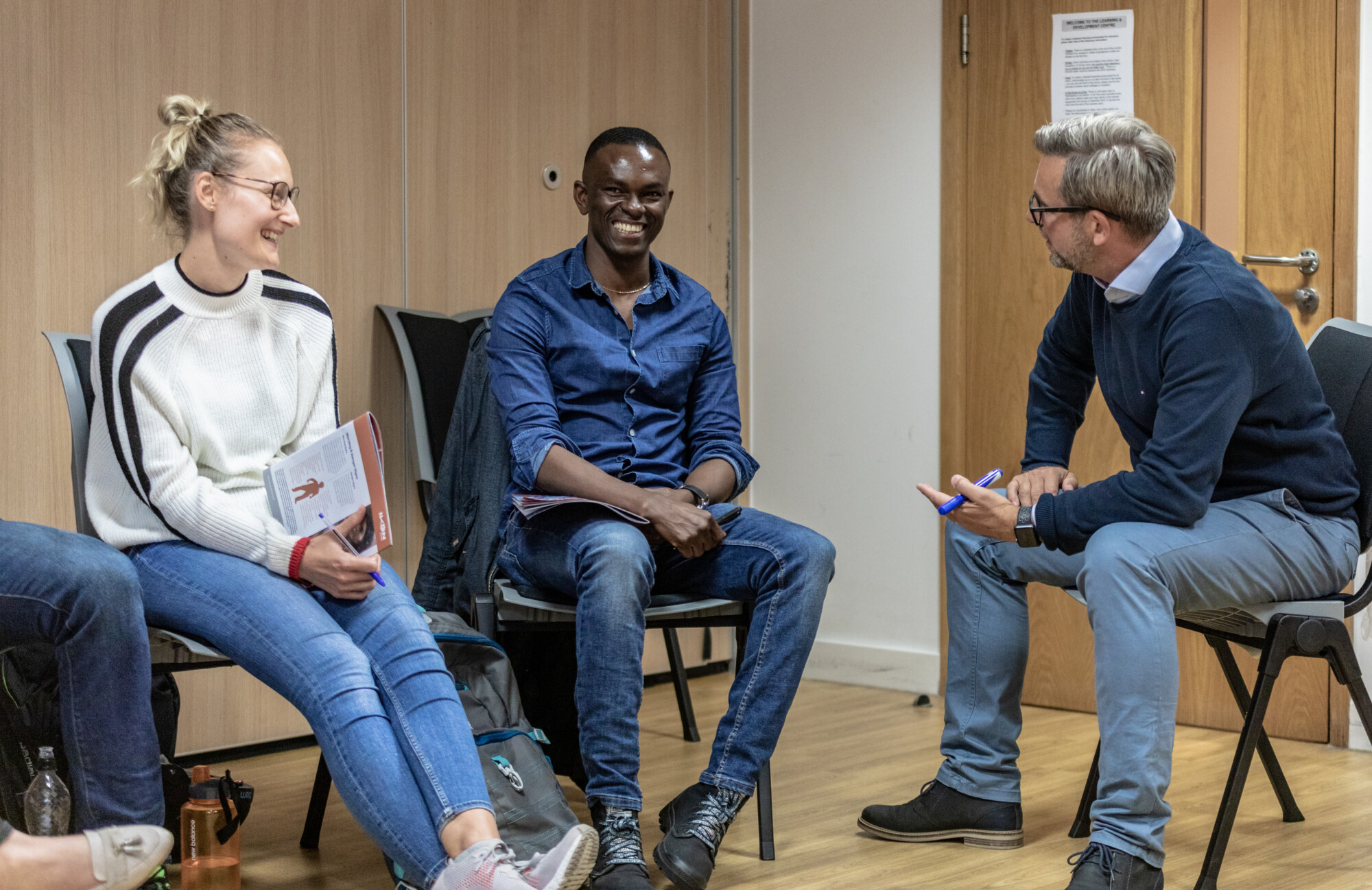 Founder and Managing Director Jason Keeley delivering Conflict Resolution Training, having an open discussion with 2 learners from Kings College Hospital London.